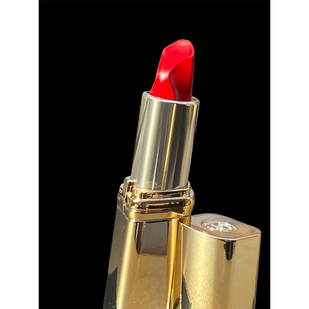 L'Oreal Paris Colour Riche Lipstick Successful Red 187 Satin Finish - Picture 11 of 15